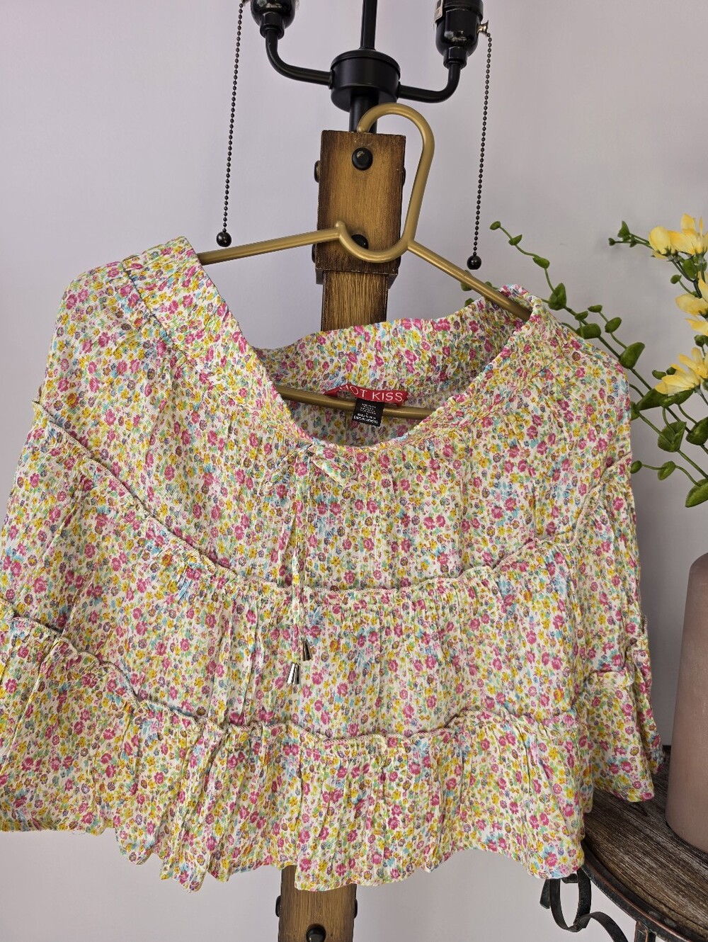 #2649, Vintage Y2K signed Hot Kiss, dainty floral tiered boho skirt size L NWOT